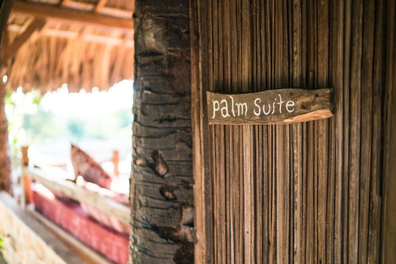 Utopia Rote Lodge Nembrala Ngoại thất bức ảnh