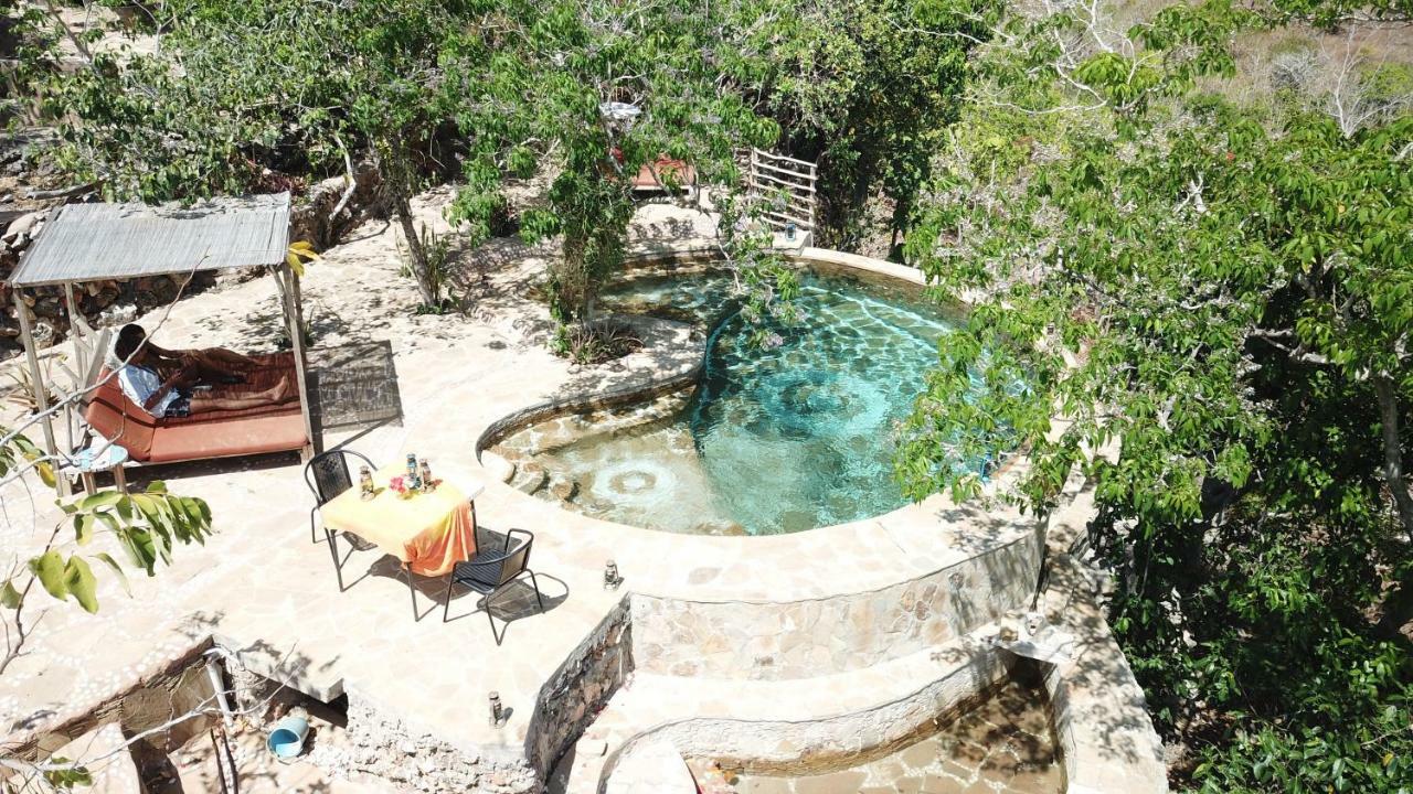 Utopia Rote Lodge Nembrala Ngoại thất bức ảnh