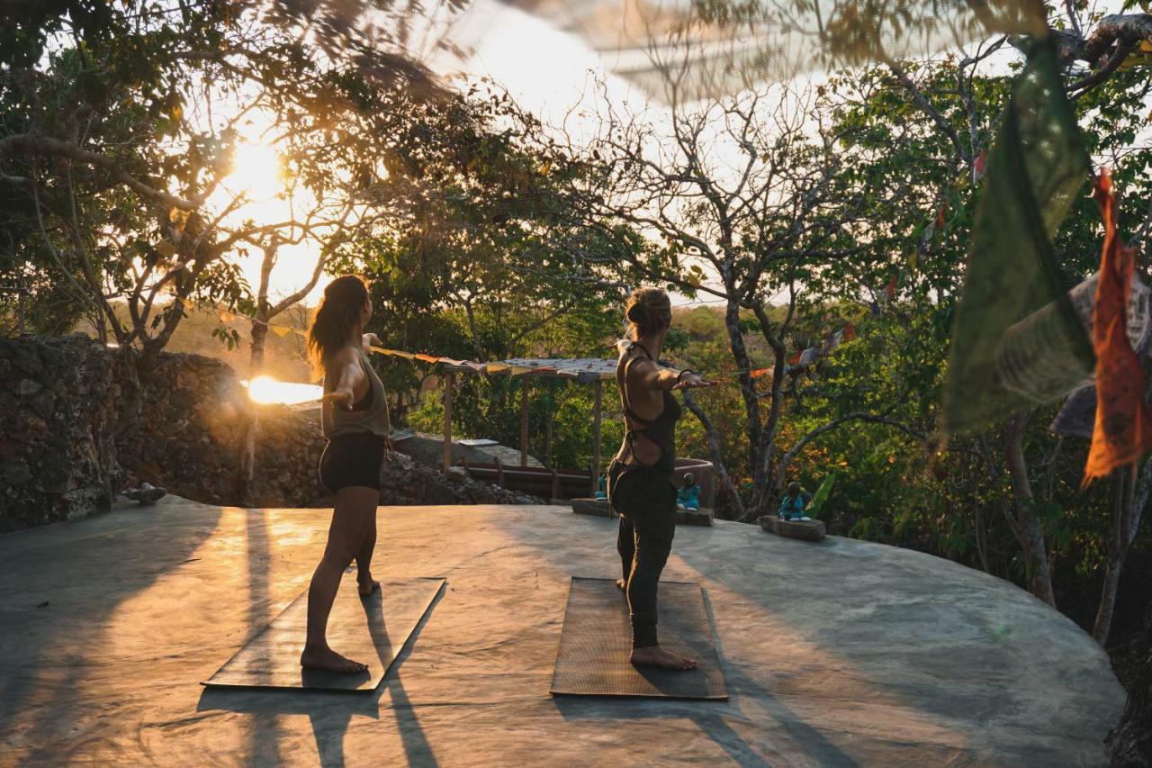 Utopia Rote Lodge Nembrala Ngoại thất bức ảnh